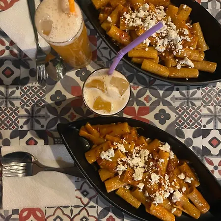 Divina Ostello Tirana