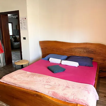 Auberge de jeunesse Divina