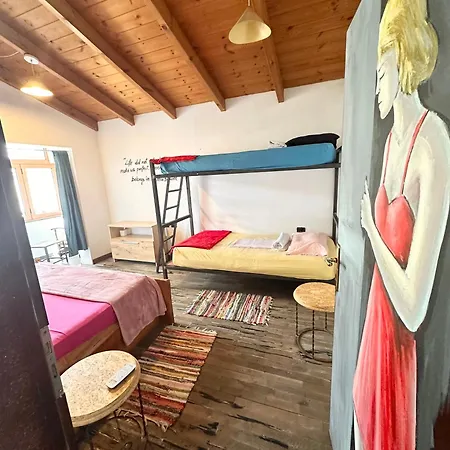 Auberge de jeunesse Divina